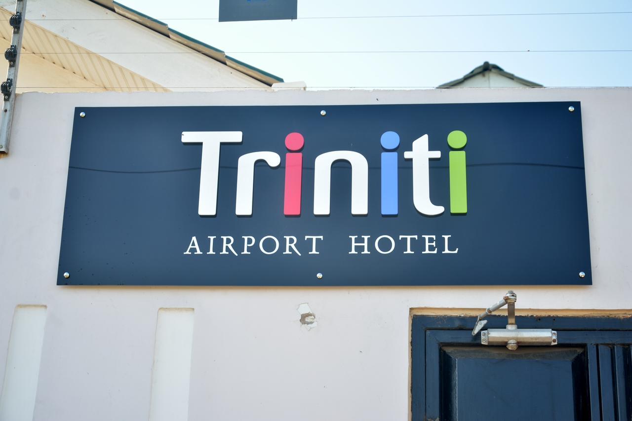 Triniti Airport Hotel 다르에스살람 외부 사진